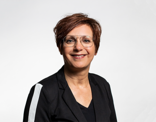 Esther Nunnink, Triflex