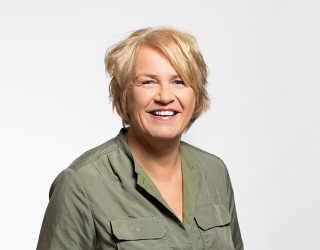 Esther Dings, Triflex