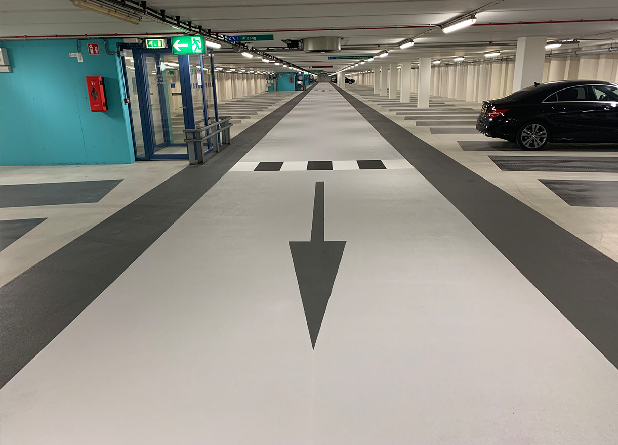 Afwerking met Triflex bij Parkeergarage de Boompjes