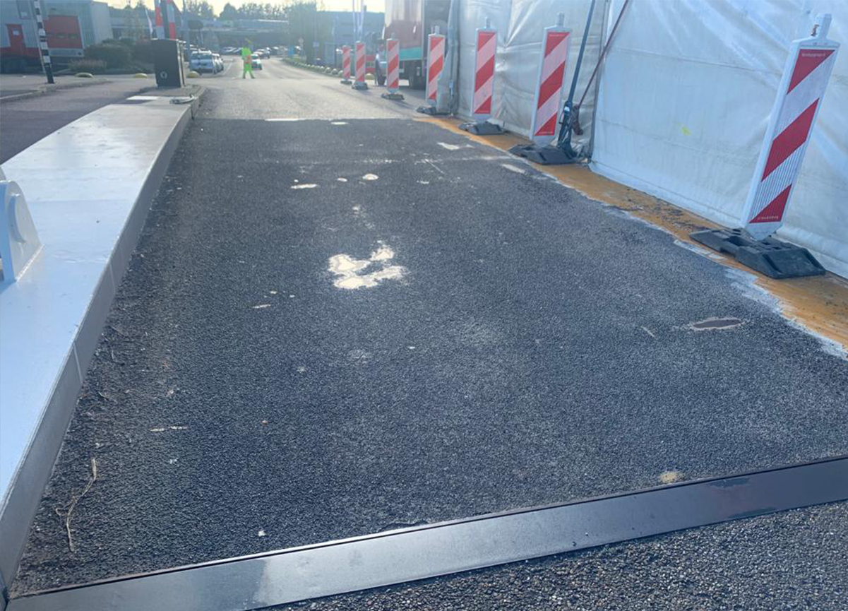 Oude wegdek Weerenbrug