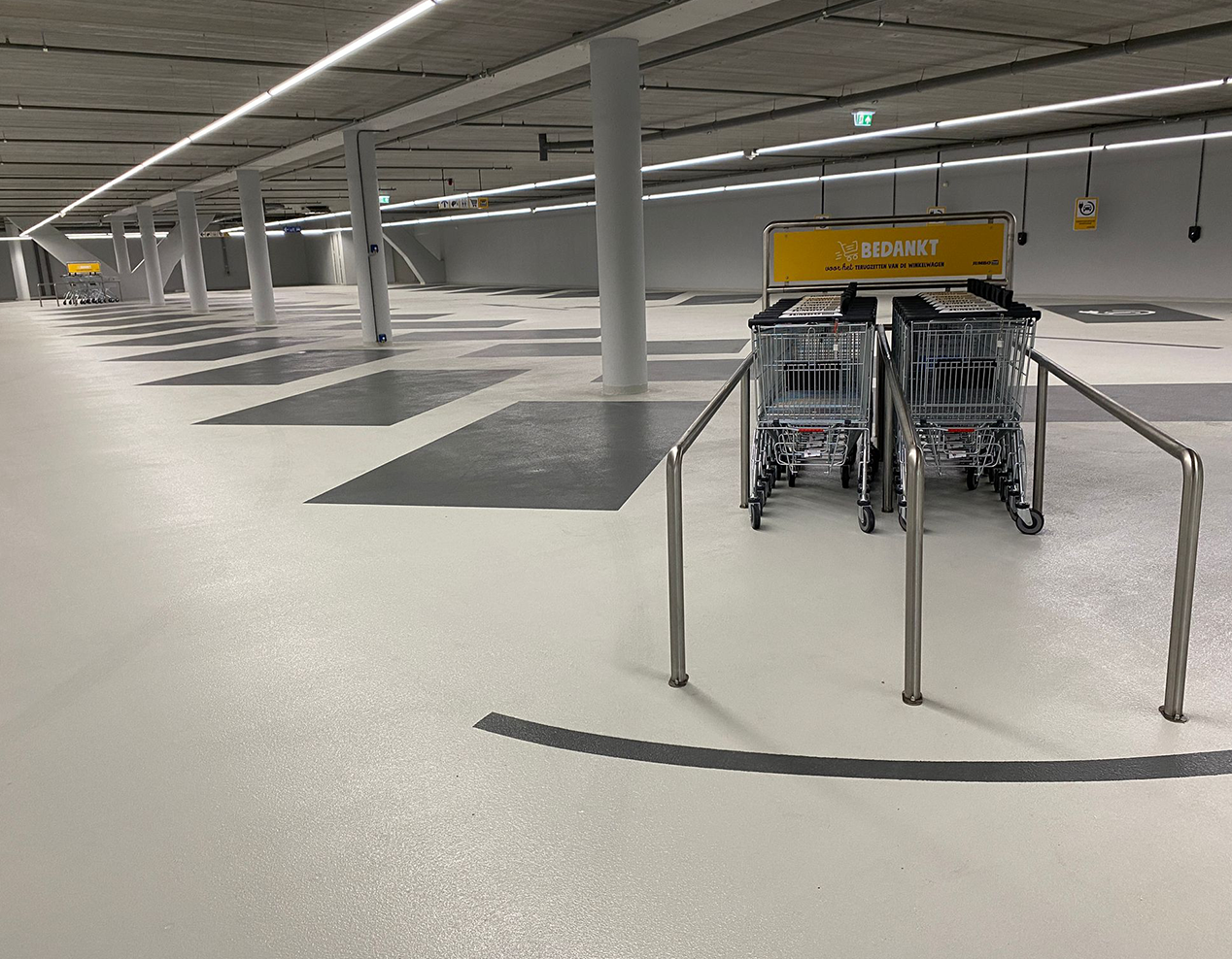 Nieuwbouw 2-laagse parkeergarage Naaldwijk