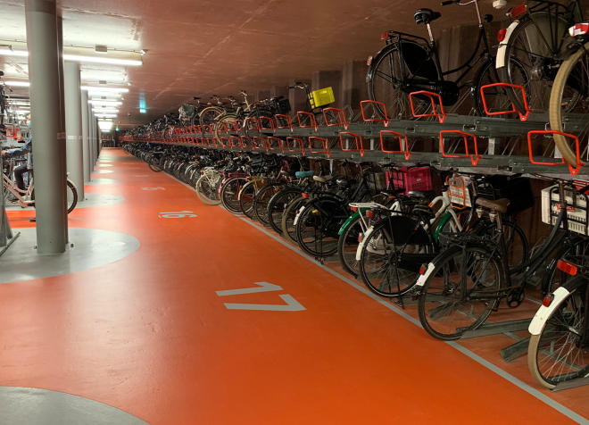 Binnen fietsgarage