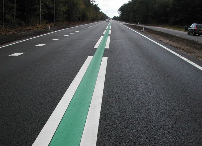 wegdek triflex lijnen